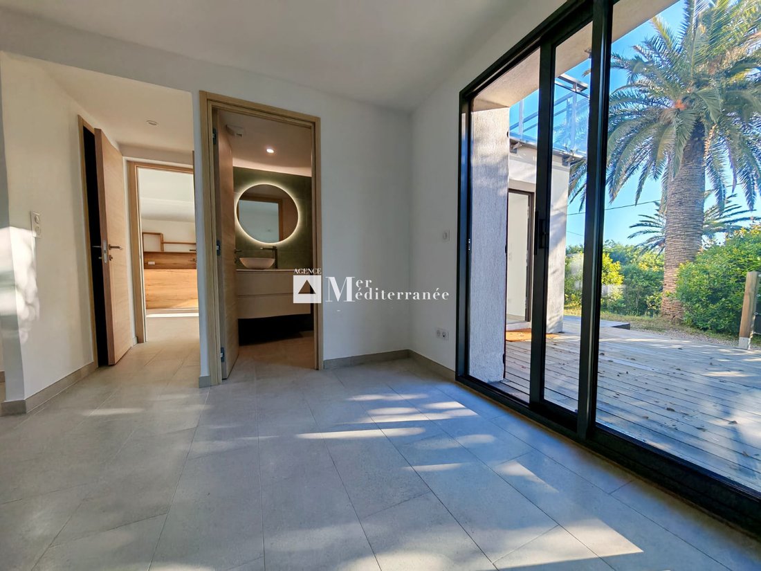 Apartment in Les Issambres, Roquebrune-sur-Argens, France 4 - 15487314