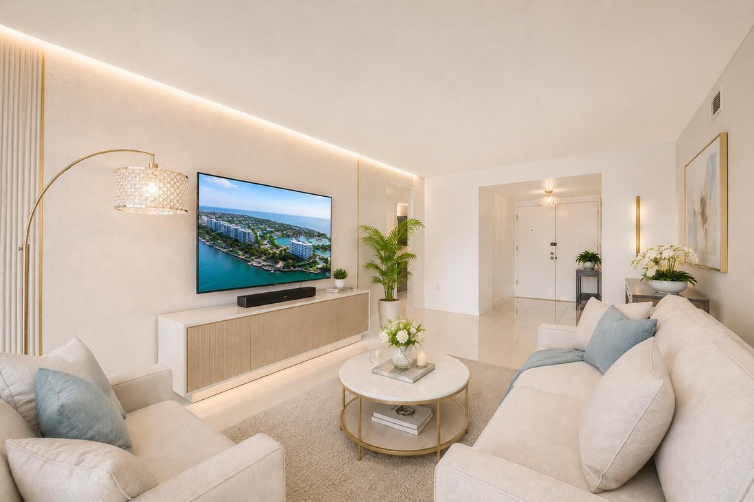 Condo in Bal Harbour, Florida, United States 2 - 18020775