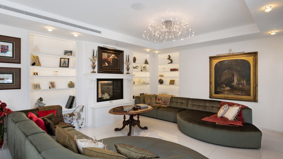 Villa in Nueva Andalucia, Marbella, Spain 5 - 16776680