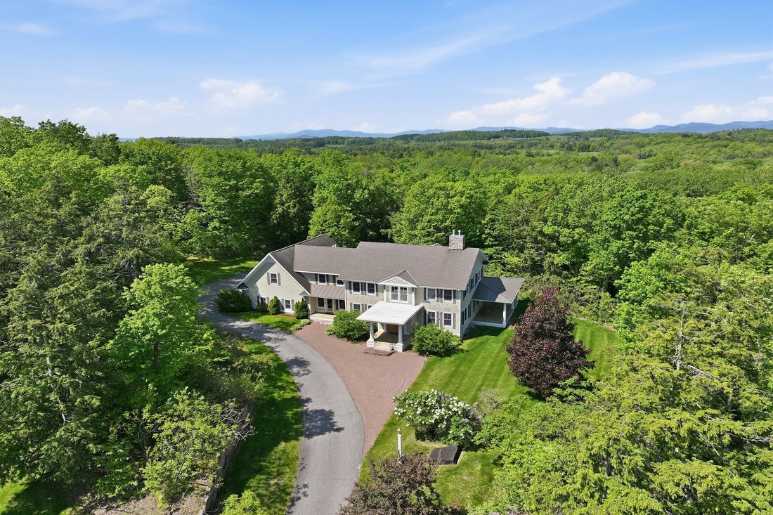 House in Shelburne, Vermont, United States 1 - 17890010