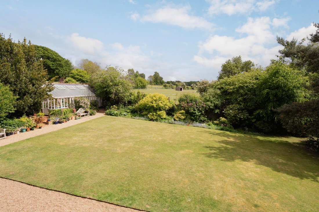 House in Taverham, England 3 - 18015702