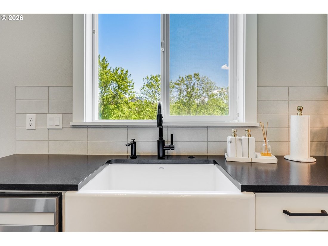House in Beaverton, Oregon, United States 4 - 18018056