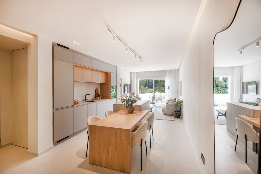 Apartment in La Quinta, Benahavis, Andalusia 2 - 17960635