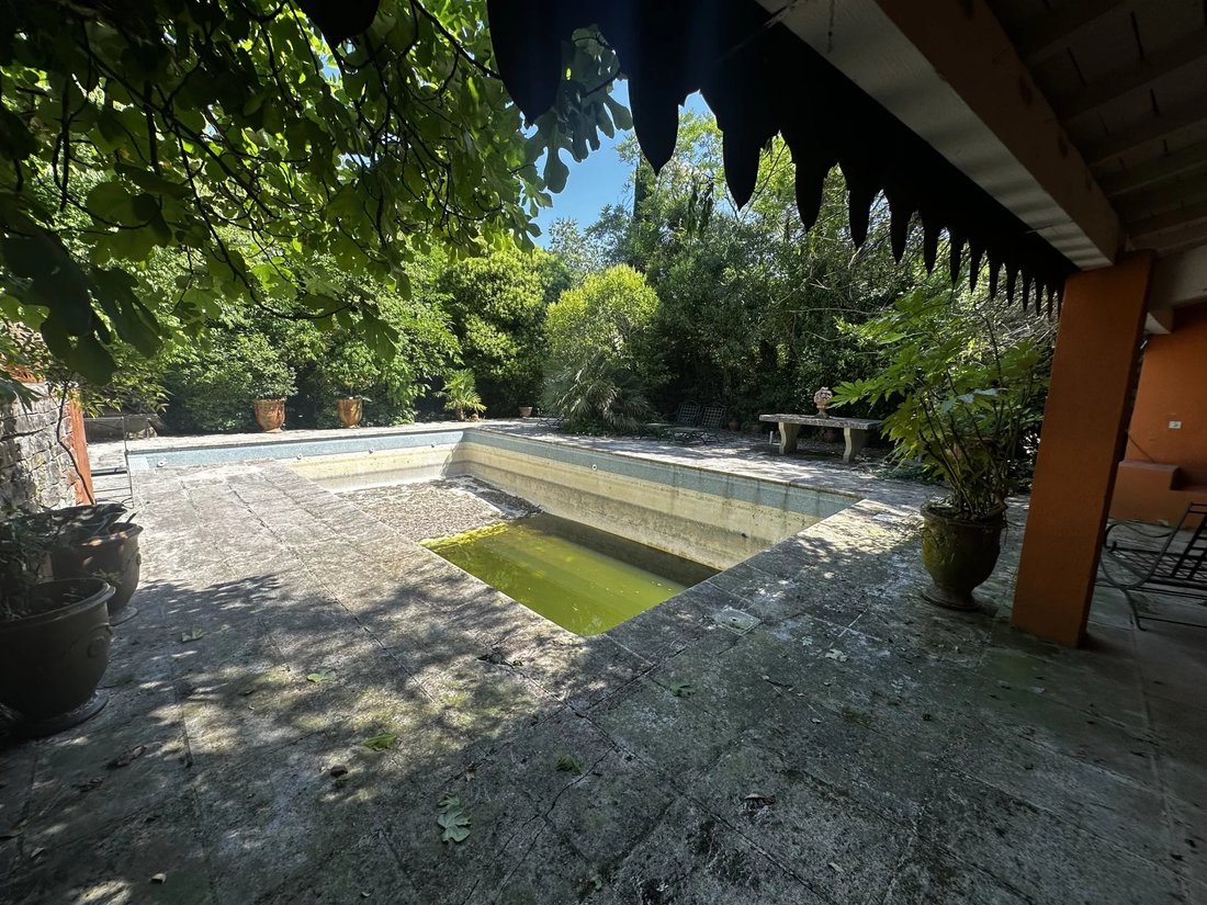 Estate in Sainte-Croix-de-Quintillargues, Occitania, France 2 - 18016965