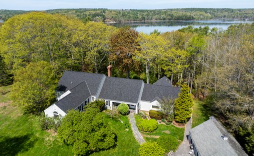 House in Bristol, Maine, United States 1