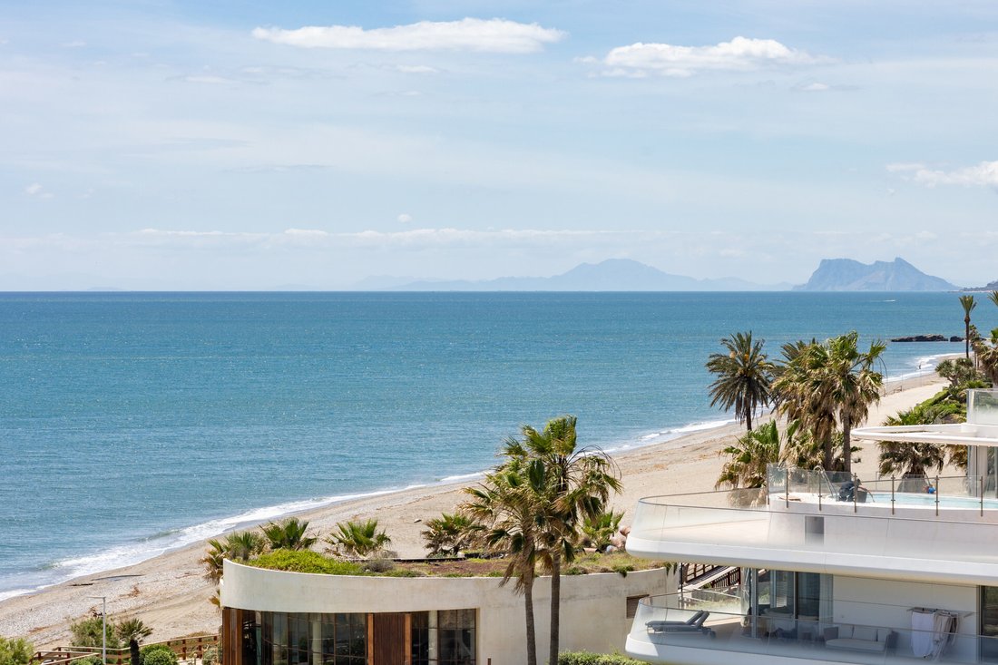 Apartment in Estepona, Andalusia, Spain 2 - 17958138