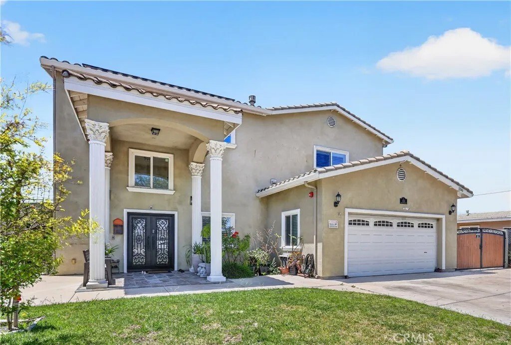 House in Signal Hill, California, United States 2 - 18016289