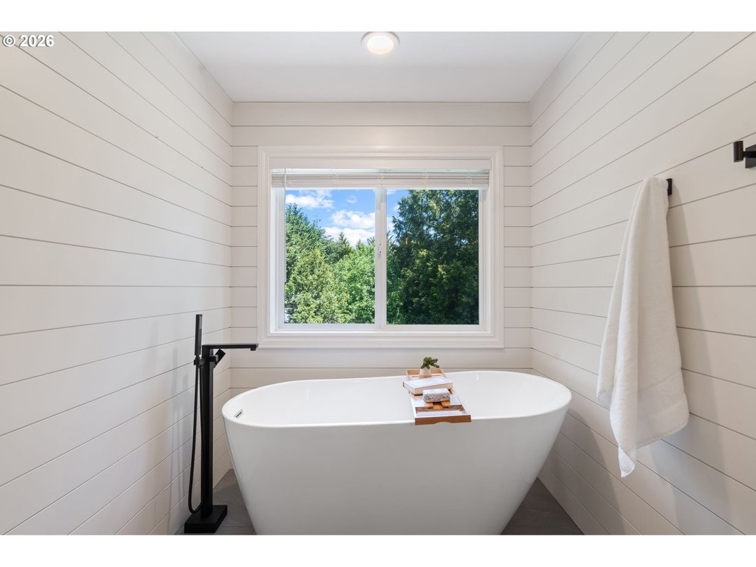 House in La Center, Washington, United States 5 - 18017975