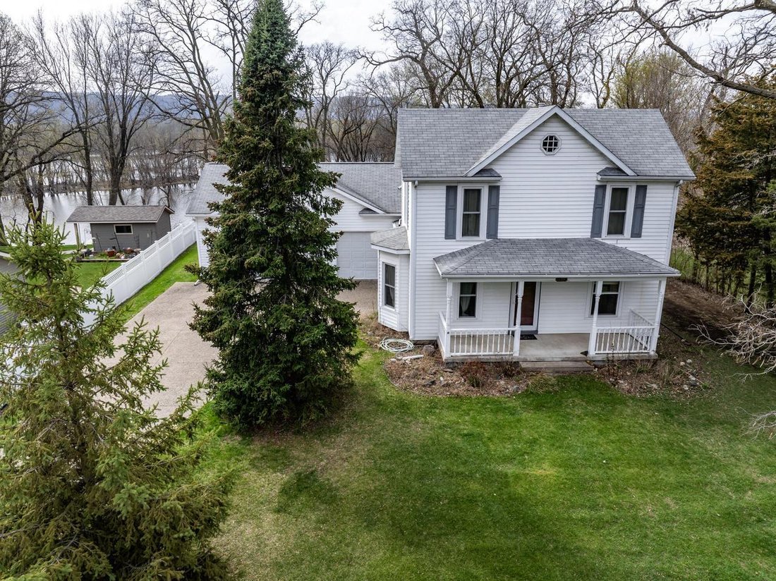 House in La Crosse, Wisconsin, United States 2 - 18019153