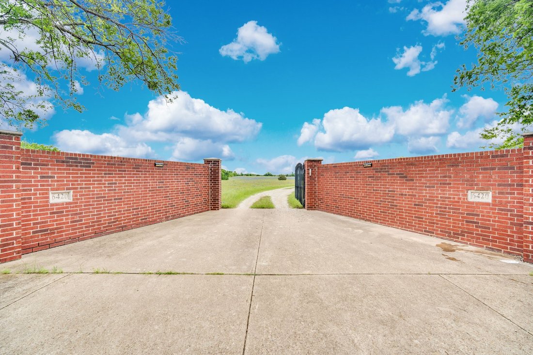 House in Midlothian, Texas, United States 3 - 18017649
