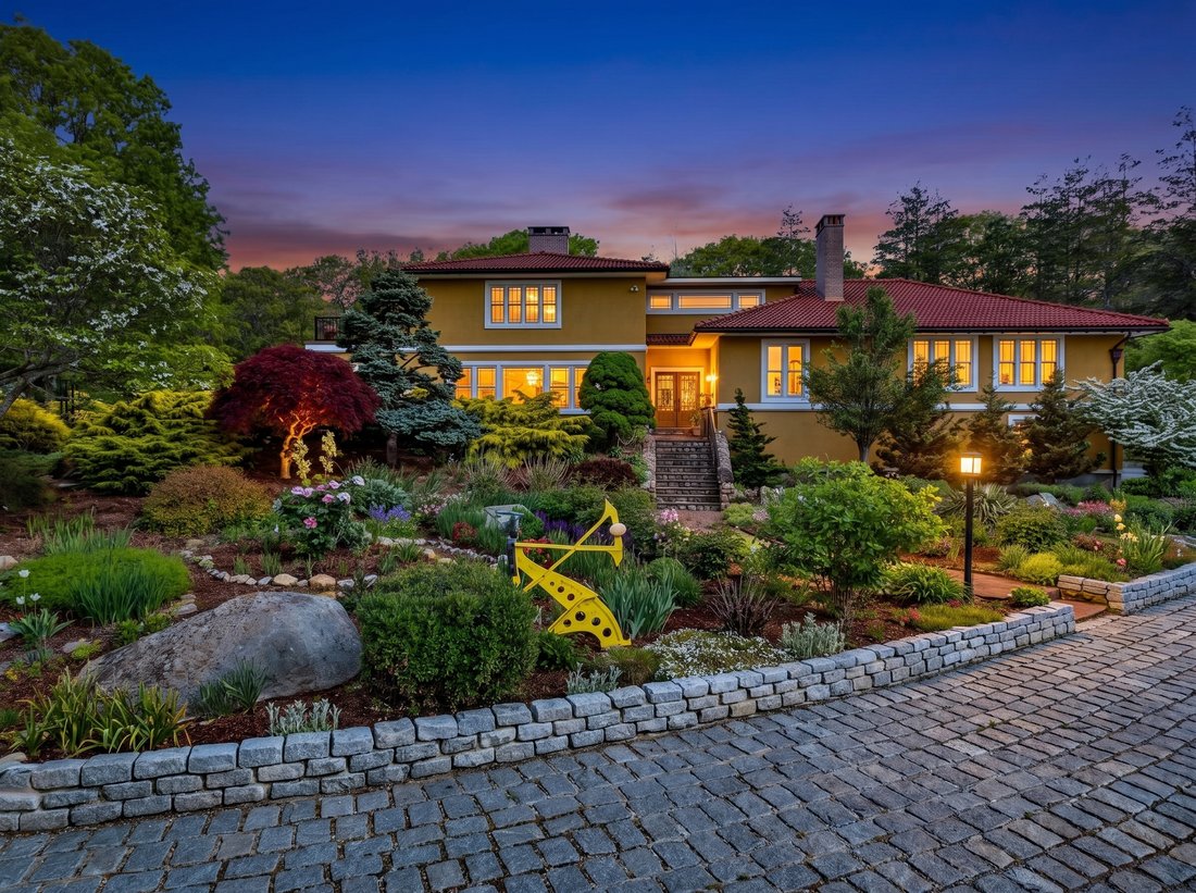 House in Westerly, Rhode Island, United States 2 - 18017409
