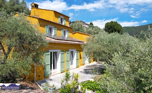 Villa in Saint-Blaise, Provence-Alpes-Côte d'Azur, France 1