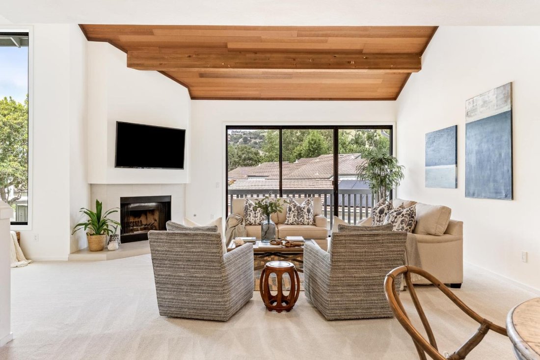 Condo in Carmel-by-the-Sea, California, United States 3 - 18019759