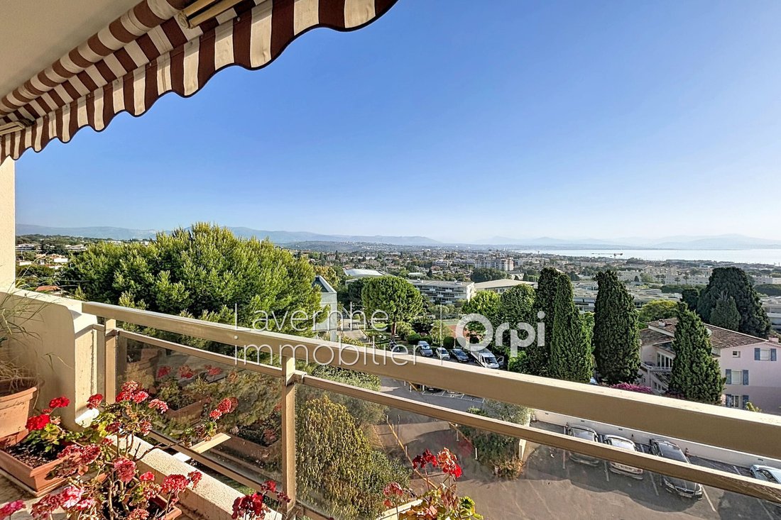 Apartment in Les Cougoulins-Rastines, Antibes, France 3 - 18017386