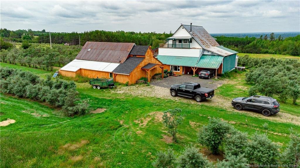 House in Chipman, New Brunswick, Canada 1 - 18018157