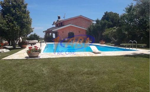 Villa à Treglio, Abruzzes, Italie 1