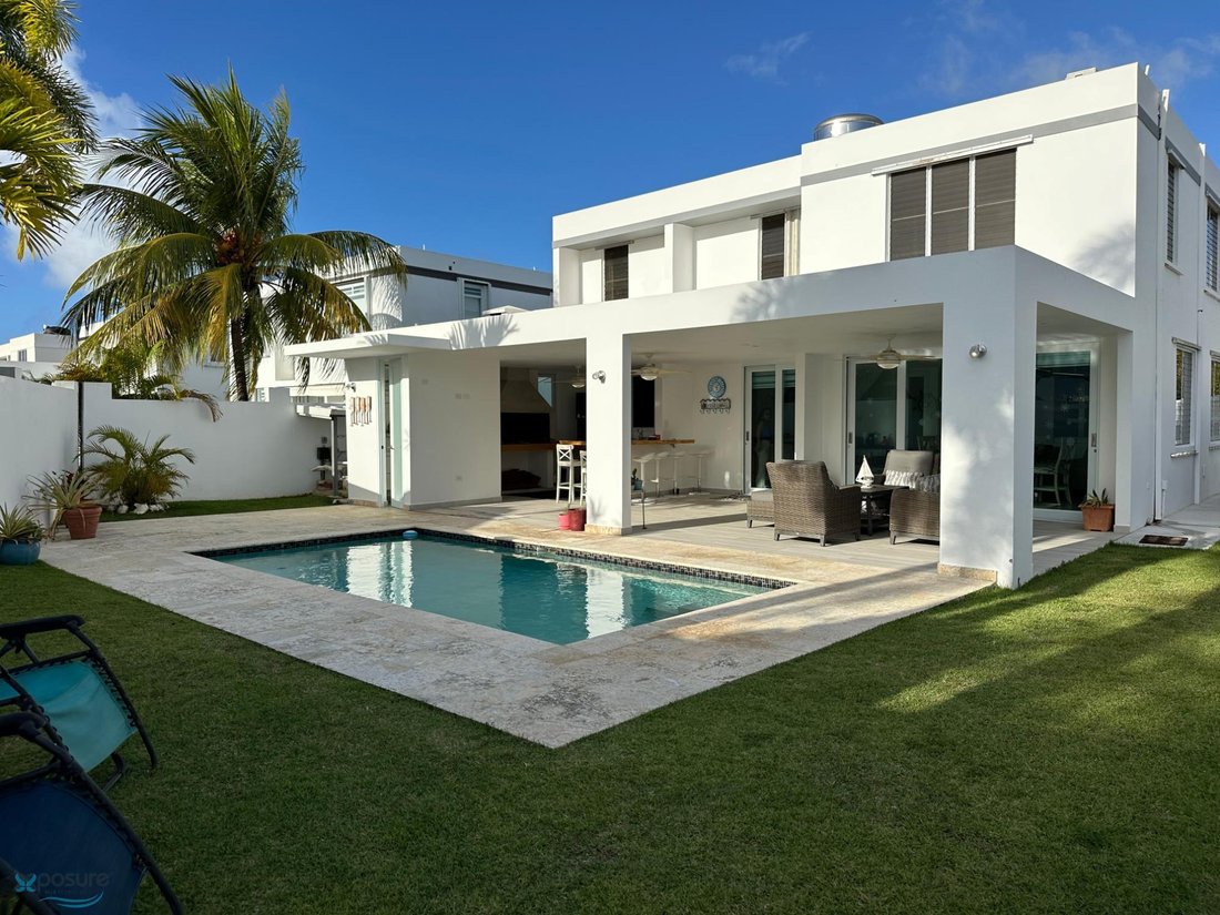 House in Carolina, Carolina, Puerto Rico 1 - 18017377
