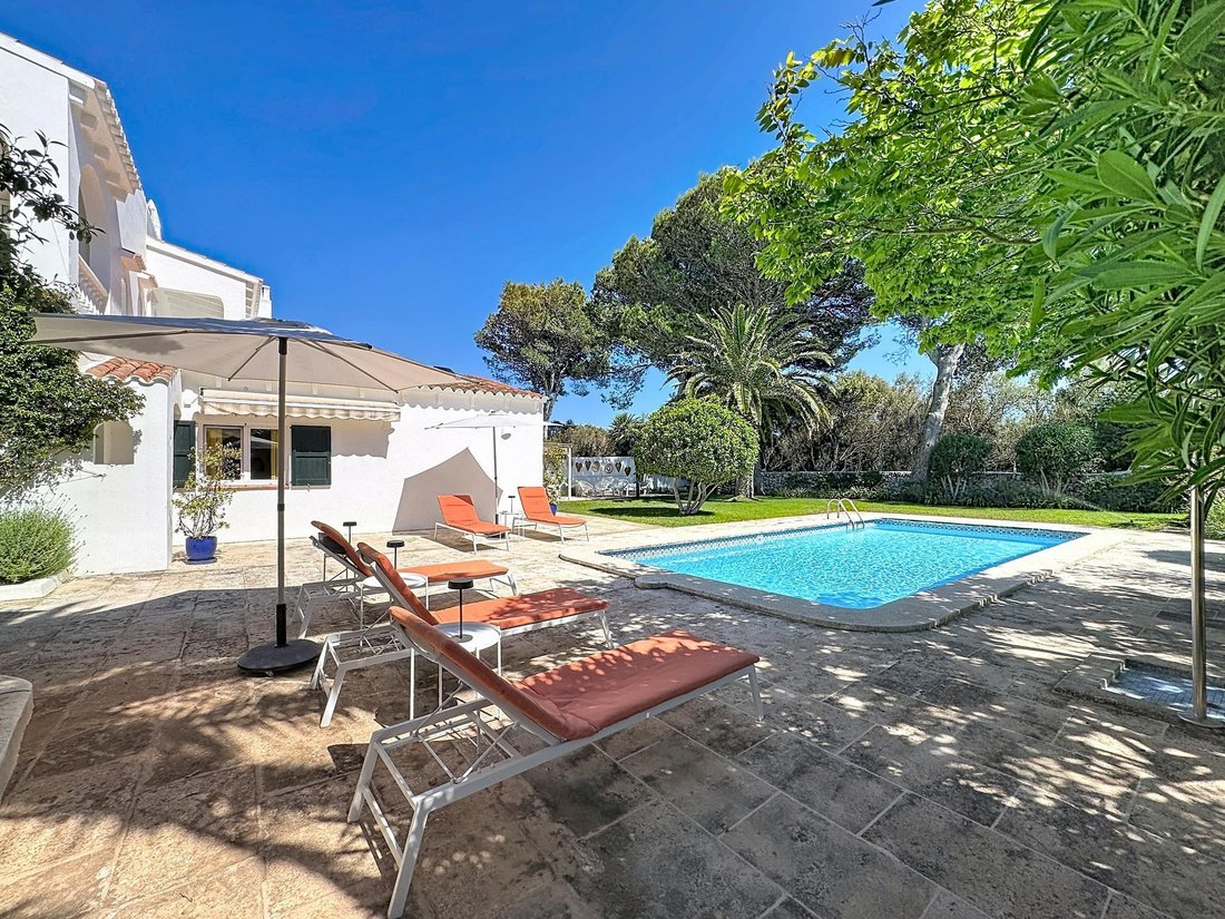 Villa in es Castell, Balearic Islands, Spain 3 - 18016606