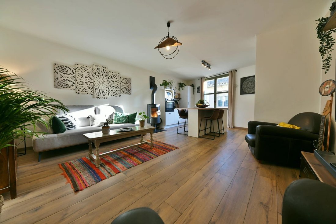 Townhouse in Uzès, Occitania, France 2 - 18016985