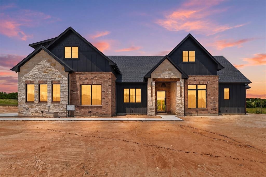 House in Weatherford, Texas, United States 1 - 18020202