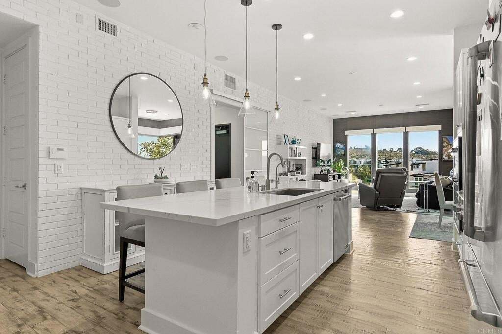 Condo in San Diego, California, United States 4 - 17837954