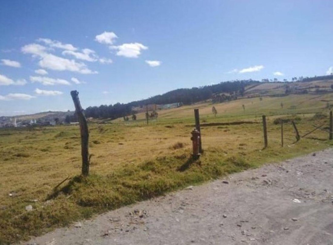 Land in Quito, Pichincha, Ecuador 4 - 18016793