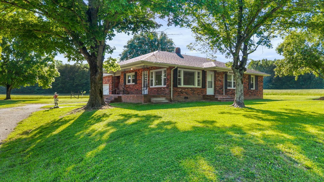 Farm Ranch in Etowah, Tennessee, United States 4 - 18017783