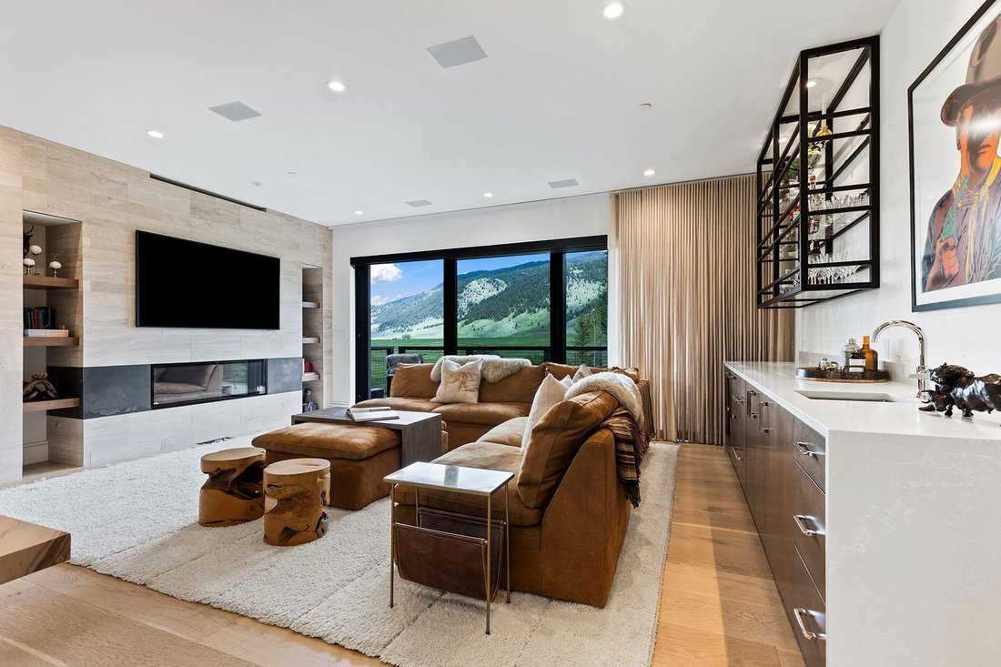 House in Jackson, Wyoming, United States 2 - 18015449