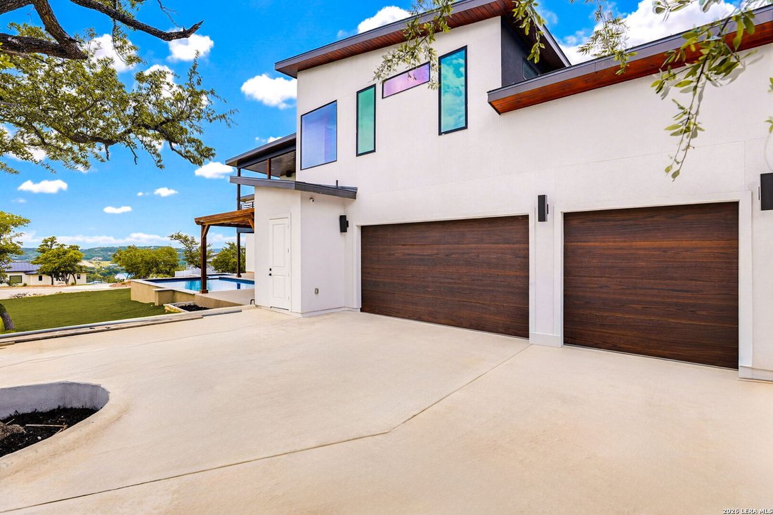 House in San Antonio, Texas, United States 4 - 18020981