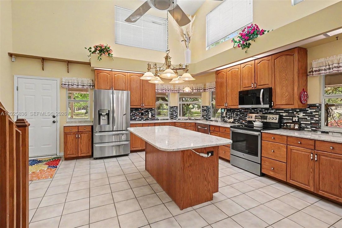 House in Other, Florida, United States 5 - 18019259