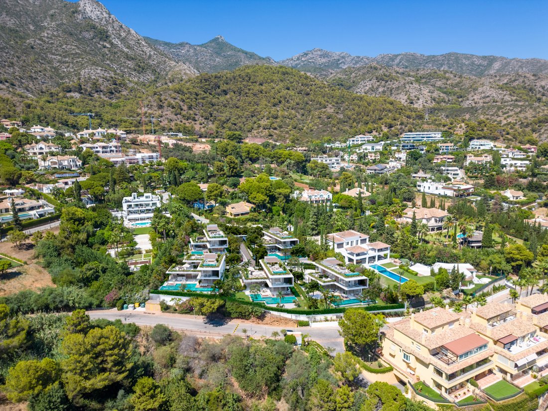 Villa in Sierra Blanca, Marbella, Spain 1 - 13229515