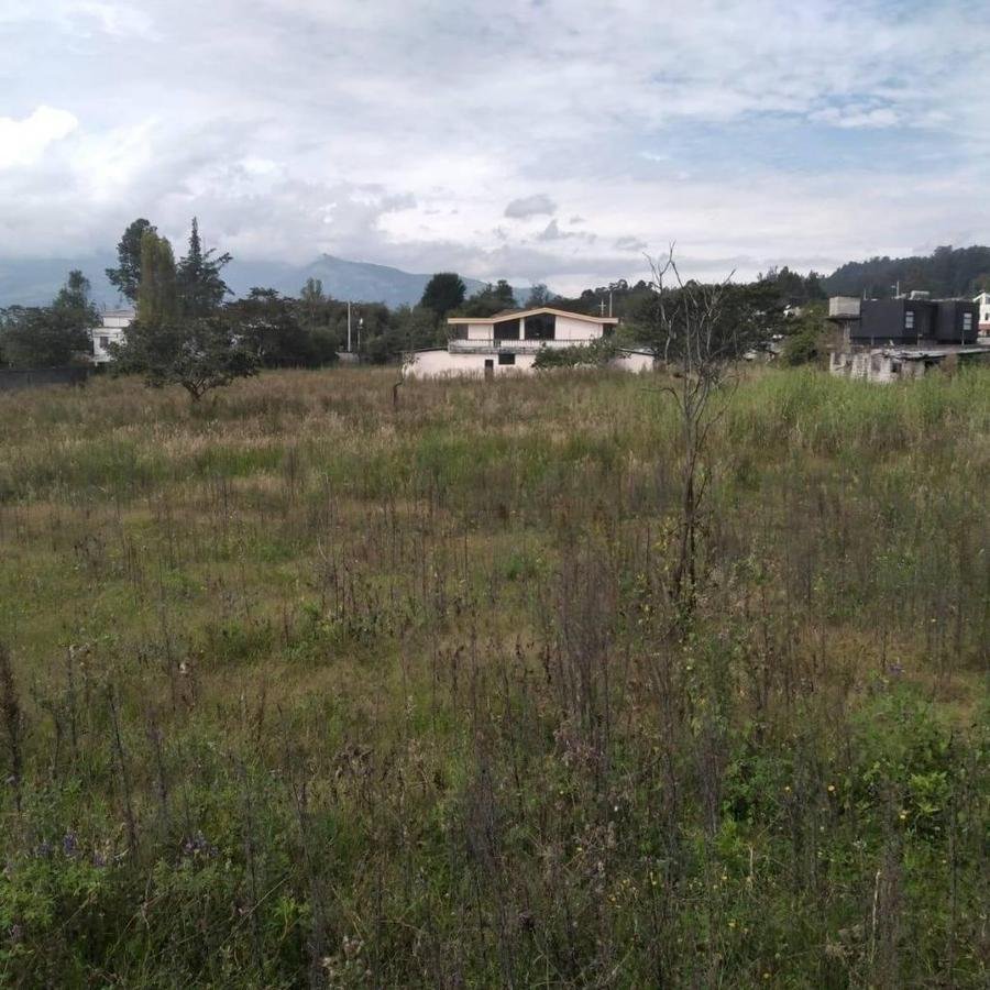 Terreno en Quito, Pichincha, Ecuador 3 - 18016748