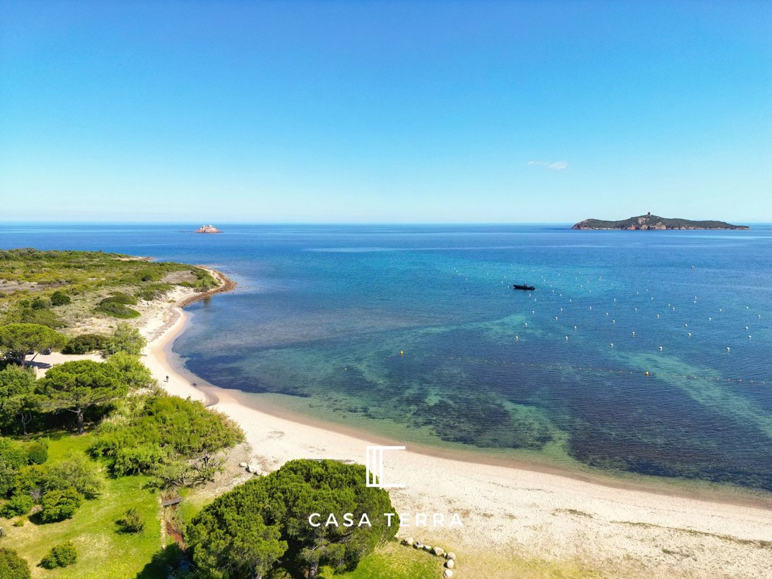 Villa in Zonza, Corsica, France 2 - 18019327