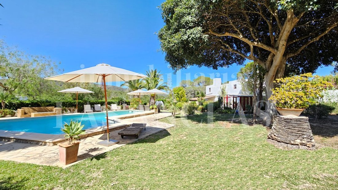 Farm Ranch in Jesus, Santa Eularia des Riu, Balearic Islands 3 - 18020169