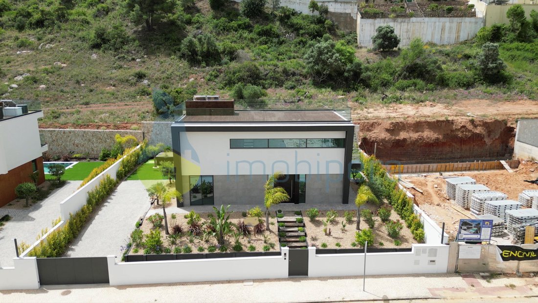 House in Olhos de Agua, Algarve, Portugal 5 - 16598802