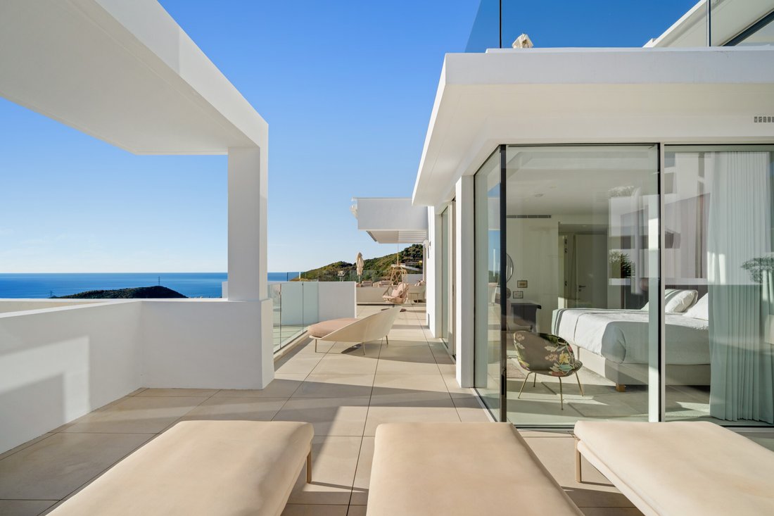 Penthouse in Ojen, Andalusia, Spain 3 - 16977897