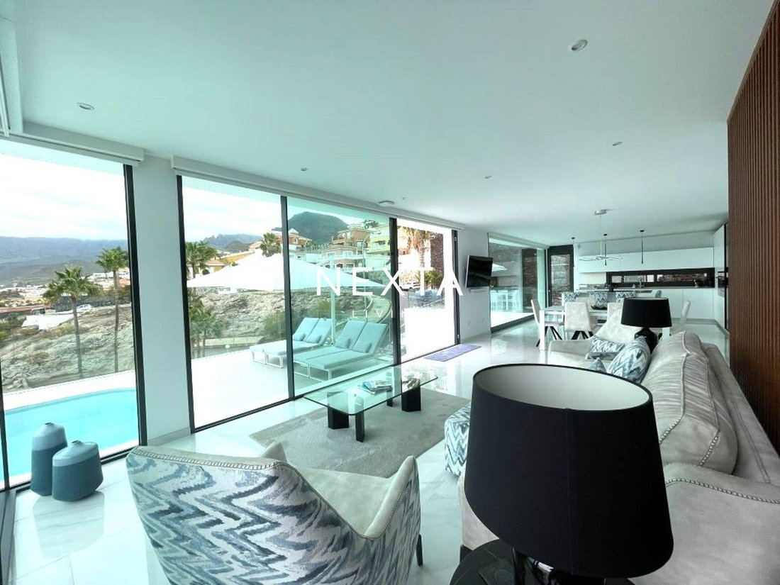 House in Costa Adeje, Adeje, Canary Islands 4 - 18015793