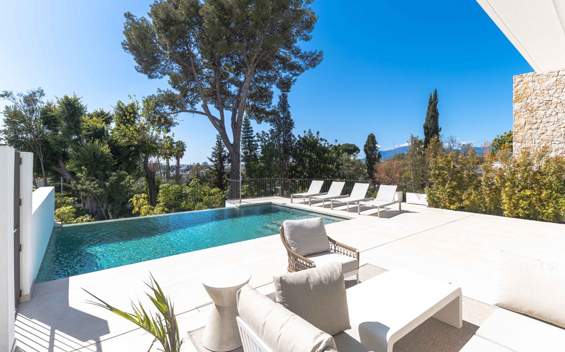 Villa in San Pedro de Alcantara, Andalusia, Spain 3 - 17502116