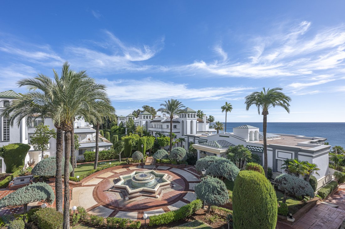 Apartment in Estepona, Andalusia, Spain 2 - 17331348