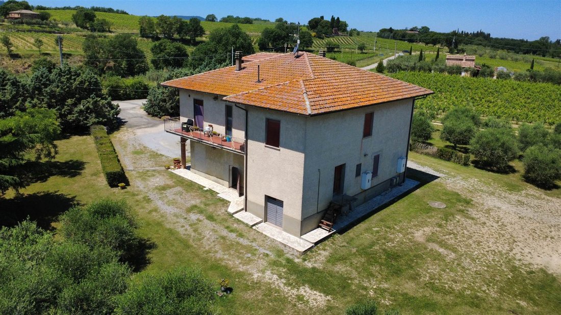Autres à Montepulciano, Toscane, Italie 4 - 18021042