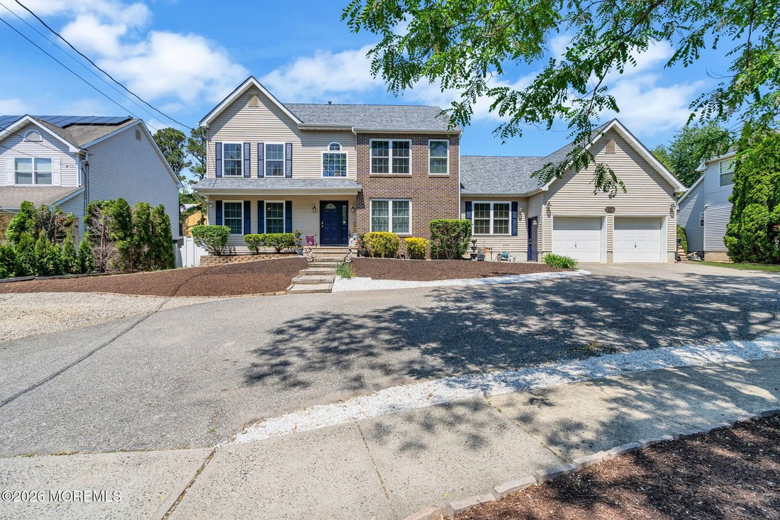House in Brick Township, New Jersey, United States 3 - 18017551