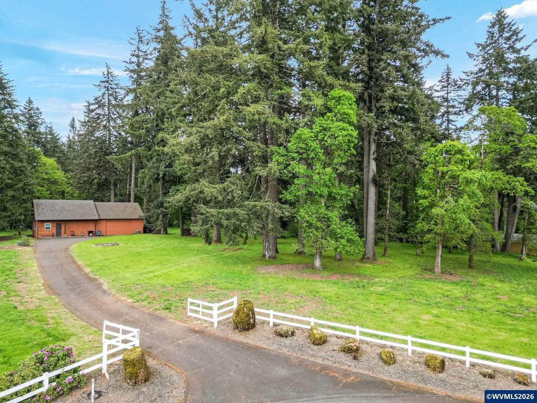 House in Salem, Oregon, United States 2 - 18020649