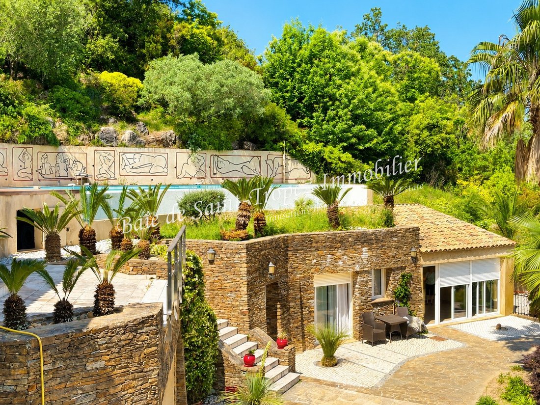 Villa in Gassin, Provence-Alpes-Côte d'Azur, France 2 - 17799577