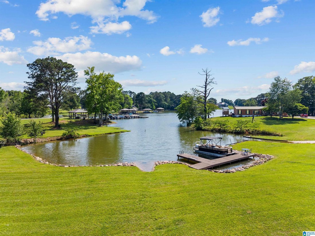 House in Pell City, Alabama, United States 2 - 18021431