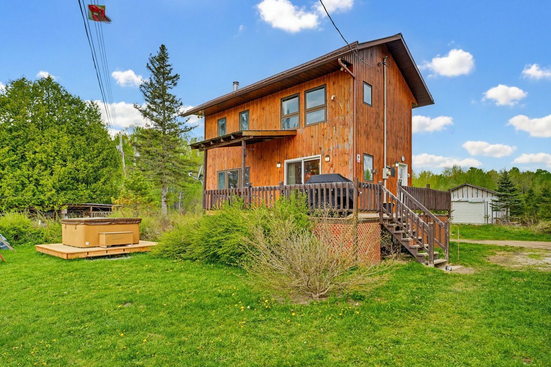 House in Gracefield, Quebec, Canada 5 - 18018167