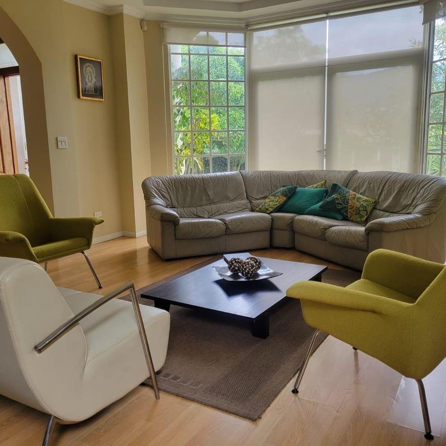 House in Quito, Pichincha, Ecuador 2 - 18016720
