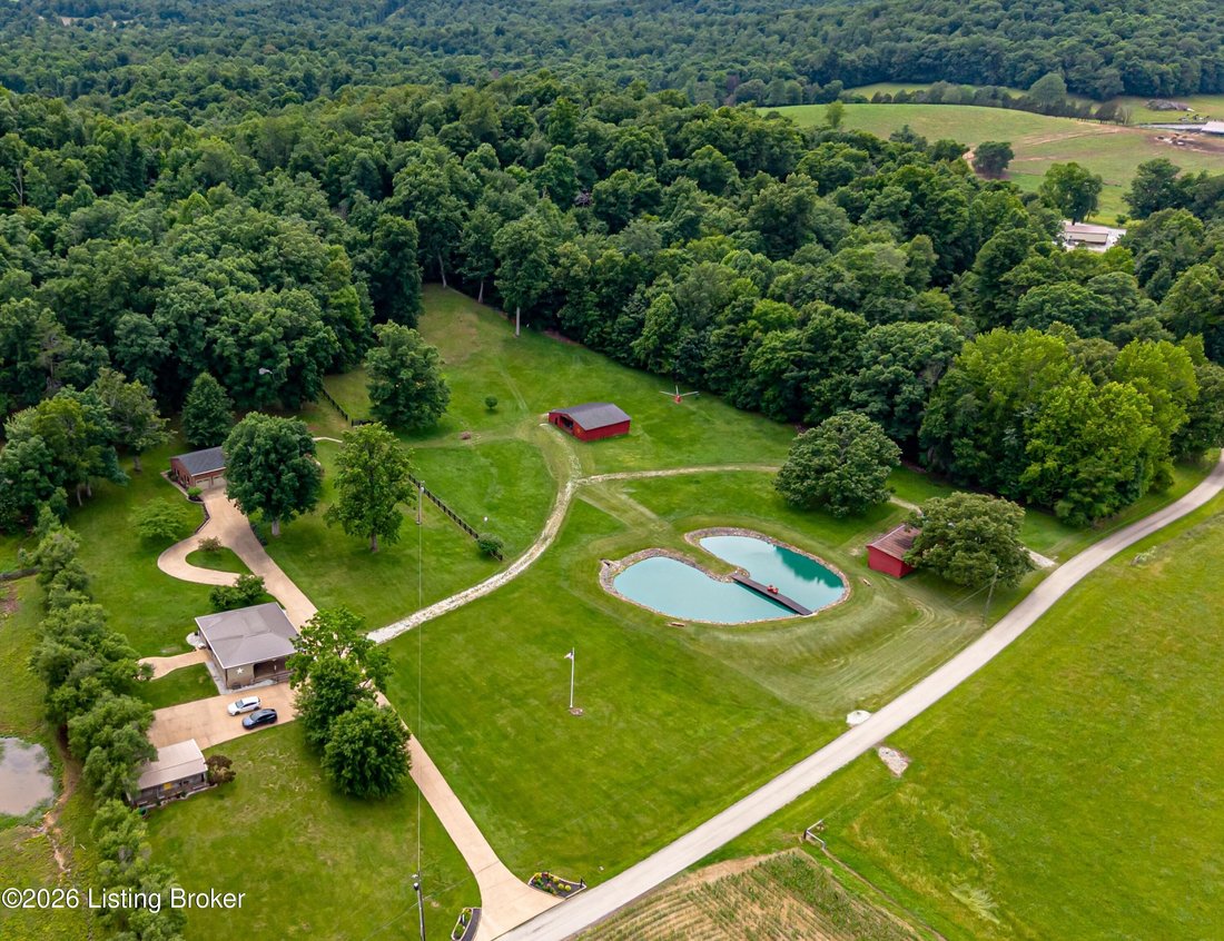 House in Coxs Creek, Kentucky, United States 2 - 18021134