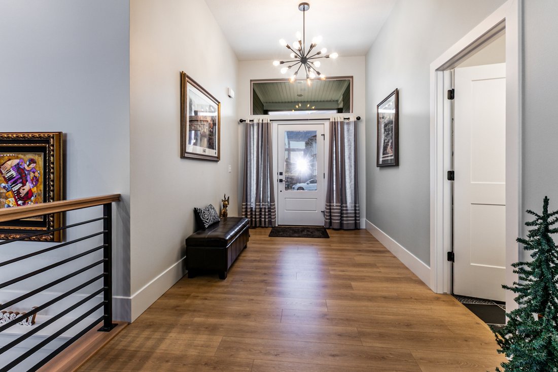 House in Clearfield, Utah, United States 3 - 18015645
