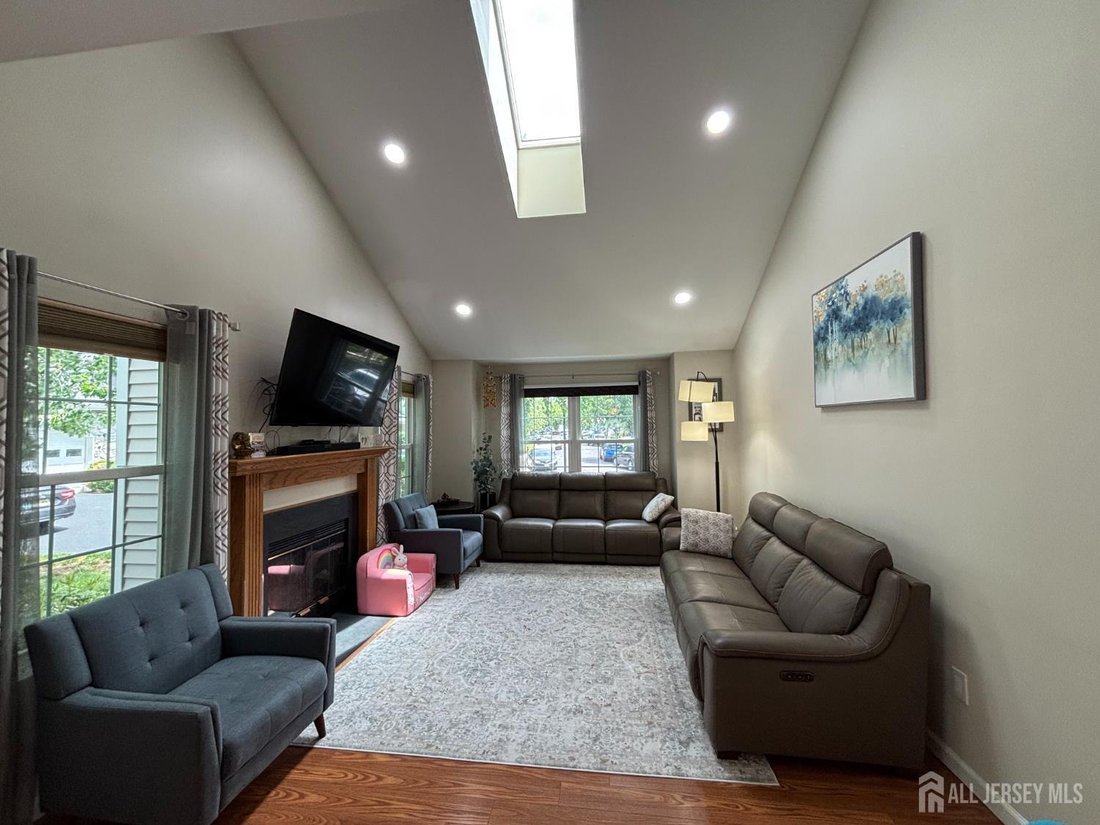 House in North Brunswick Township, New Jersey, United States 5 - 18021620