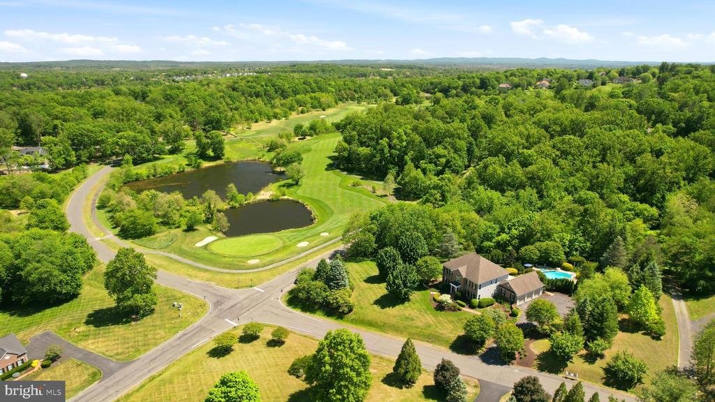 Casa en Round Hill, Virginia, Estados Unidos 3 - 18017755